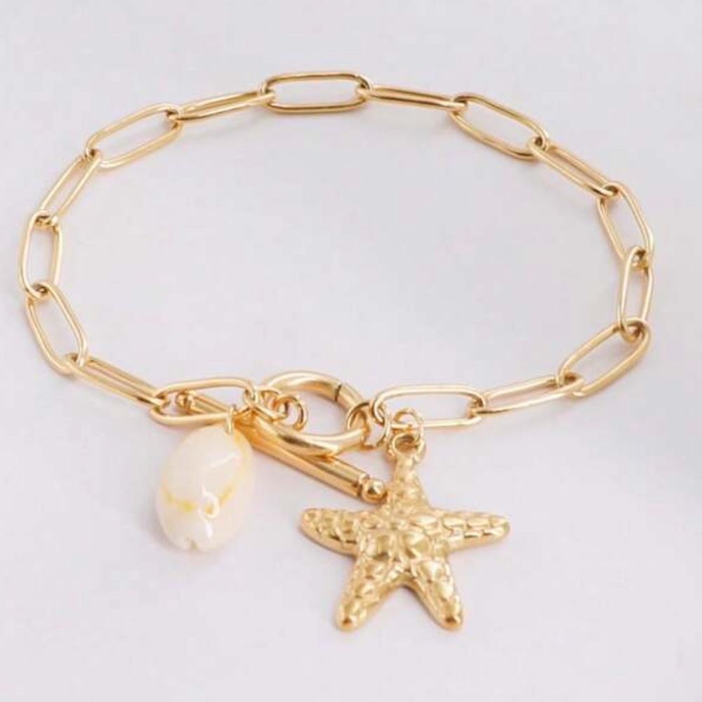 NWT * Gold Starfish Bracelet